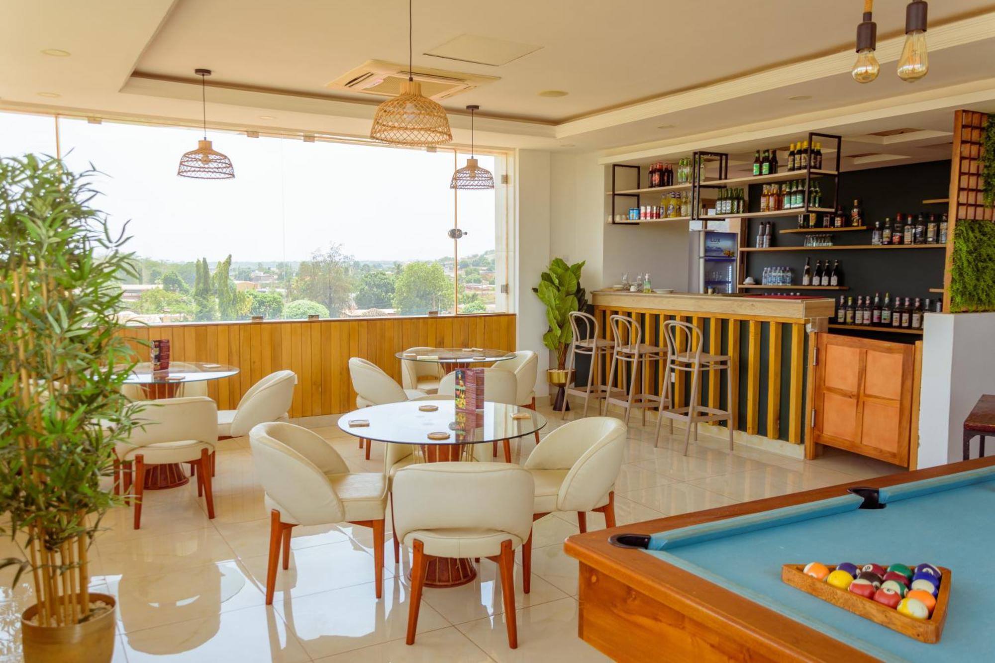 Hotel La Rose Blanche Корого Экстерьер фото