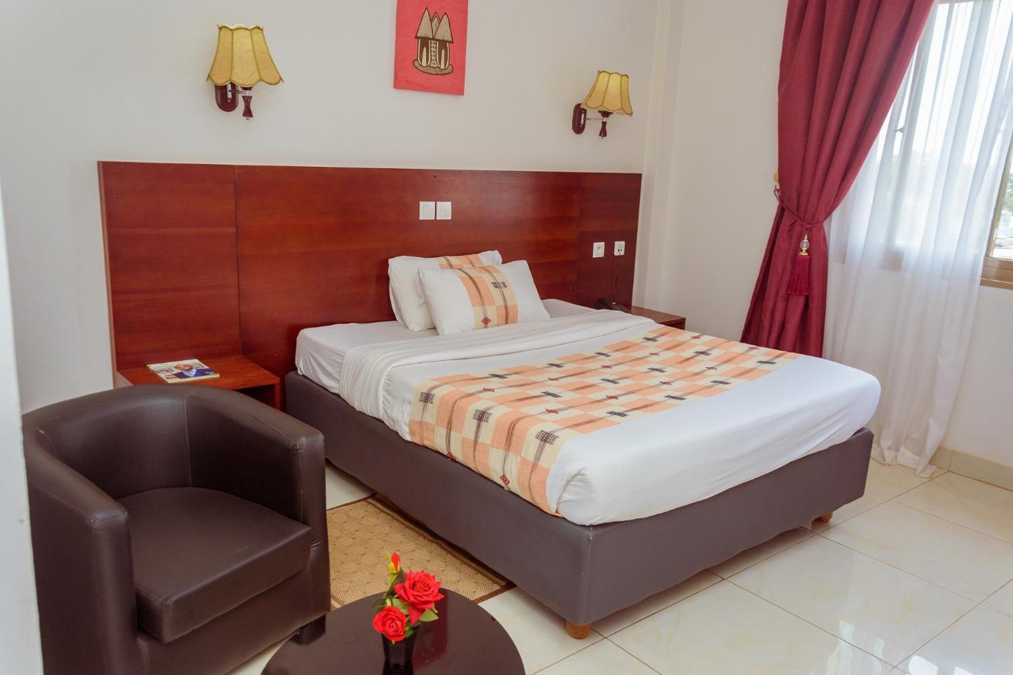 Hotel La Rose Blanche Корого Экстерьер фото