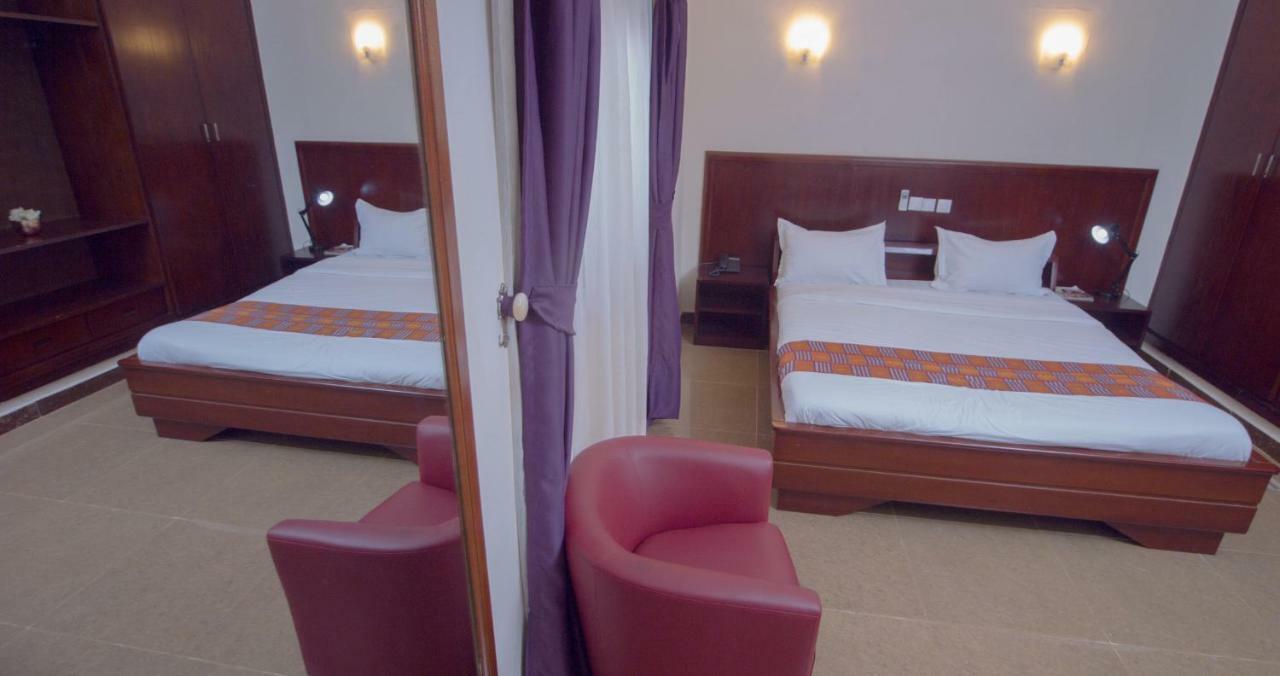 Hotel La Rose Blanche Корого Экстерьер фото