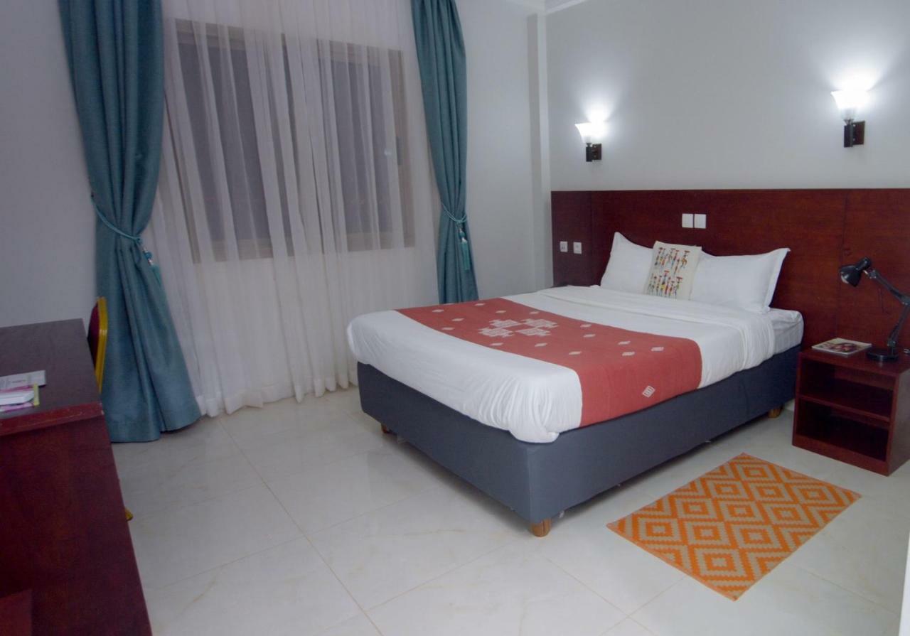 Hotel La Rose Blanche Корого Экстерьер фото